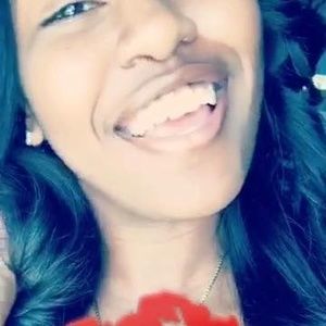 Meet your Posher, Jada